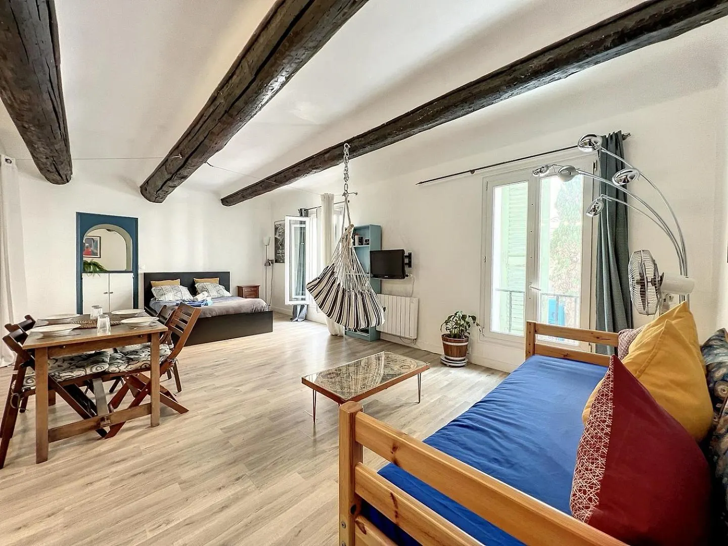 Appartement Hyper centre Vieux Port - Loft - LES FRERES DE LA LOC' à Marseille France